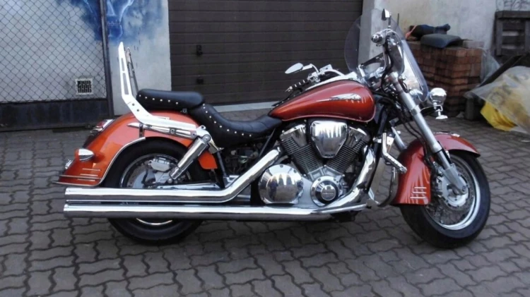 NOWY RELING TYLNY TYLIN TYŁ DEDYKOWANE DO HONDA VTX 1300 1800 CHROM