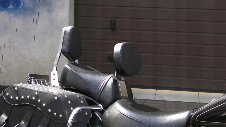 OPARCIE KIEROWCY PÓŁ RUCHOME DEDYKOWANE DO SUZUKI INTRUDER VL 1500 LC 96-01