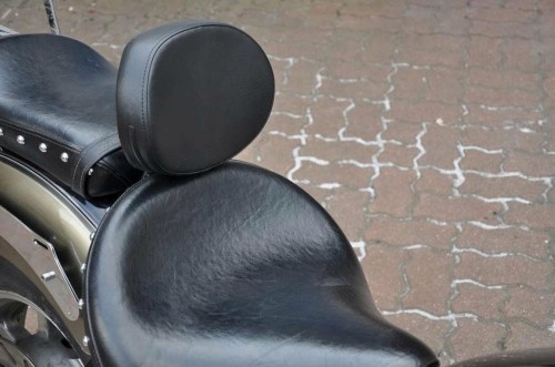 OPARCIE KIEROWCY DEDYKOWANE DO YAMAHA DRAG STAR 650 CZARNE