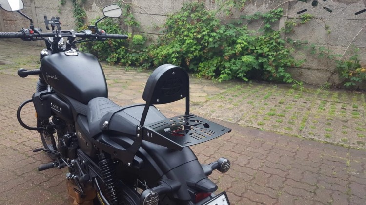 OPARCIE PASAŻERA Z BAGAŻNIKIEM DEDYKOWANE DO JUNAK M18 CZARNE