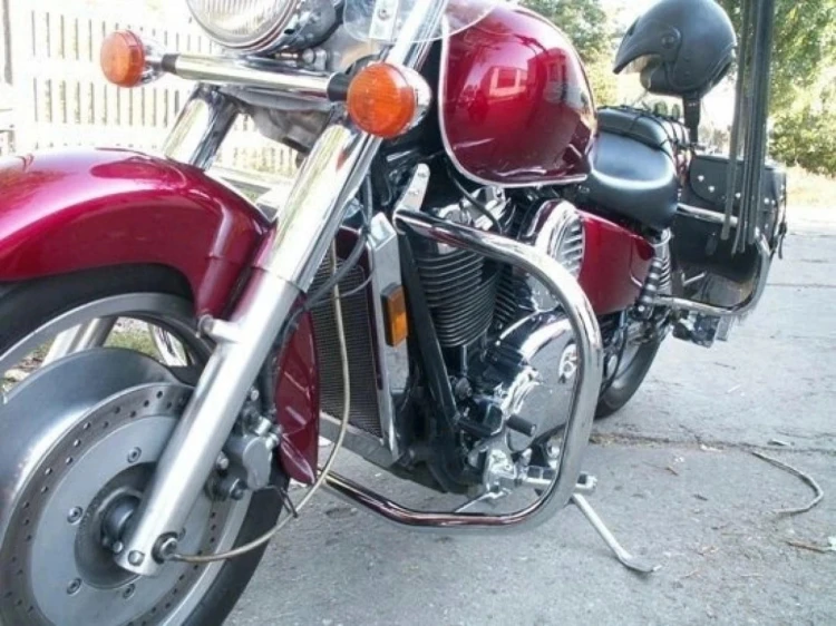 GMOLE PRZEDNIE HONDA SHADOW SABRE VT 1100 CHROM