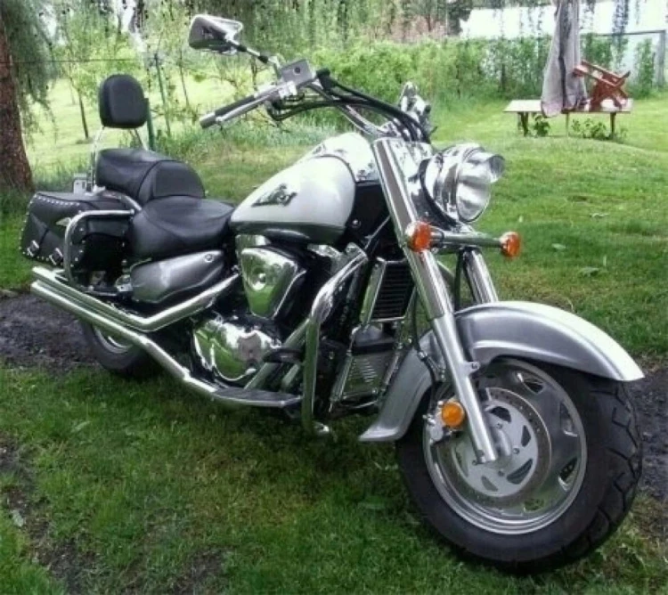 Gmole przednie SUZUKI 1500 LC INDRUDER MOTOMANIAK