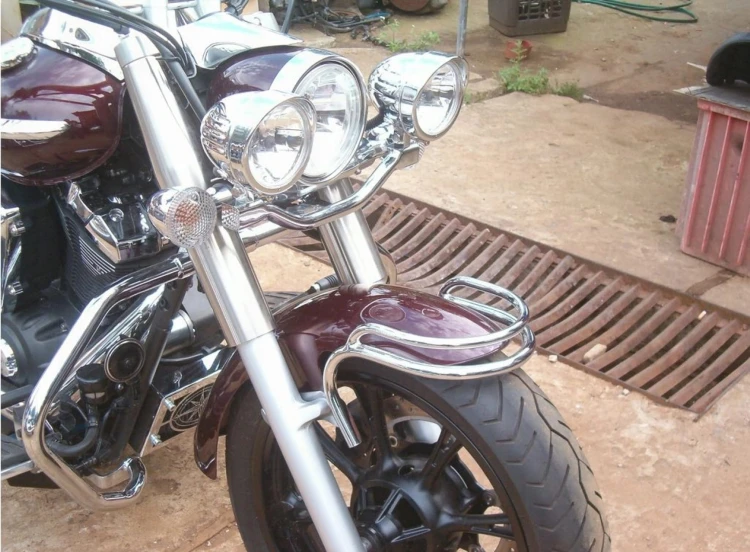 RELING NA PRZEDNI BŁOTNIK DEDYKOWANE DO YAMAHA XVS 950 MIDNIGHT STAR